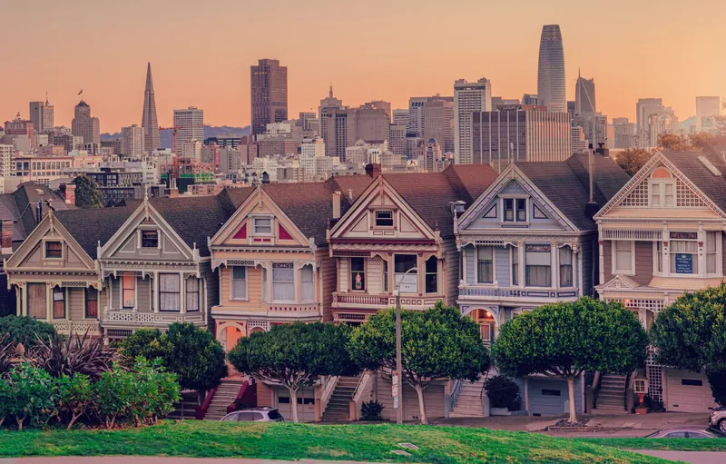 Alamo Square Historic District Overview